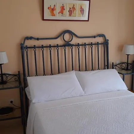 Atico Con Terraza Abierta/open Terrace Mijas